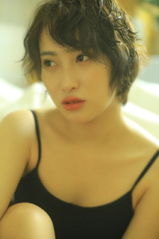 浪漫向左婚姻往右